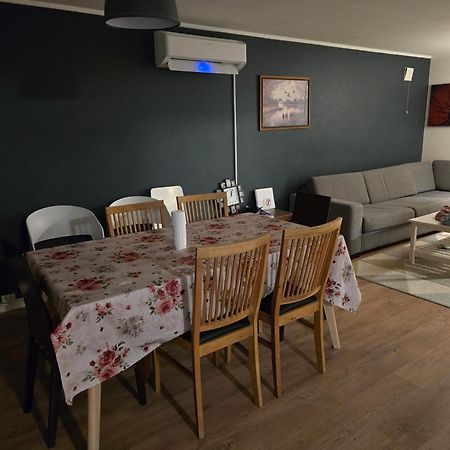 Feelhome 4 Bedrooms Apartment Polarvegen Tromso Bagian luar foto